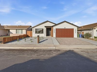 1292 Sunrise Way