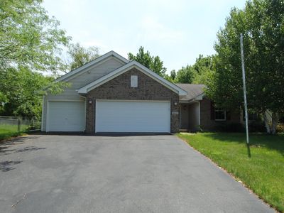 6811 Hedgewood Rd