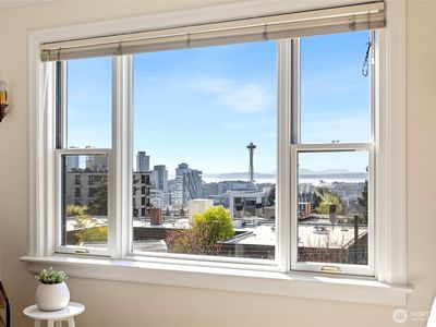 711 Belmont Place E #304