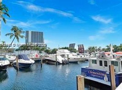 1720 NW North River Dr APT 411