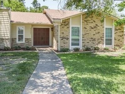 2405 Choctaw Dr