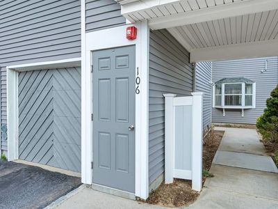 106 E Midland Pond Court UNIT 106