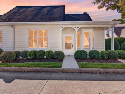 145 Victoria Way