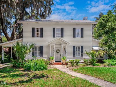 102 Palmora Blvd