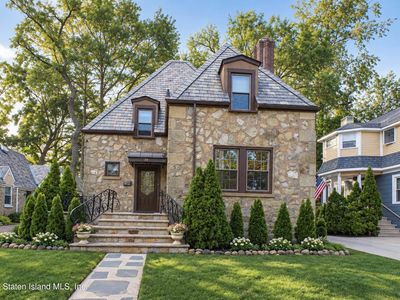 19 Lakeview Ter