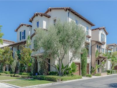 672 E Valencia St #108