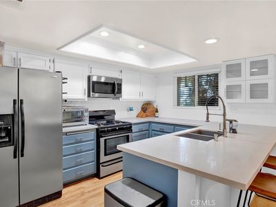 2740 Gramercy Ave APT 12