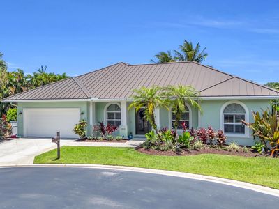 8020 SE Waterway Drive