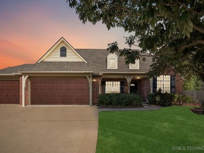 802 W Indianapolis Pl