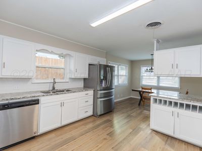 105 Smith St