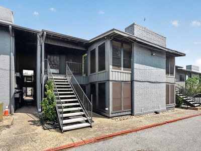 909 Reinli St APT 240