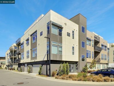 210 Waters Park Cir #304