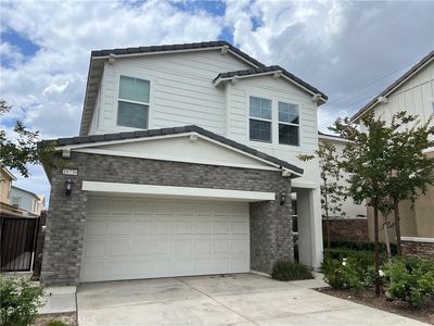 16736 Petrus Ln