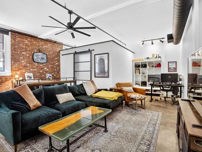 7 Crombie St Unit 4