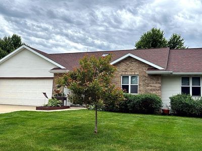 Property at 704 Augusta Dr, Waunakee, WI
