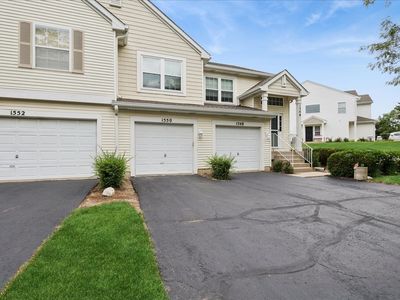 Property at 1550 Meadowsedge Ln #1550, Carpentersville, IL