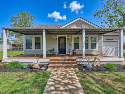 Property at 407 N Summit St, Weimar, TX