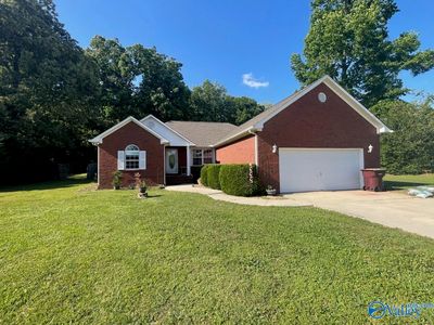 Property at 25633 Craft Rd, Athens, AL