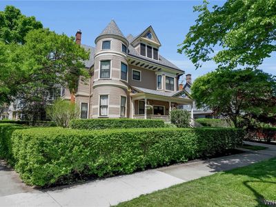 482 Linwood Ave