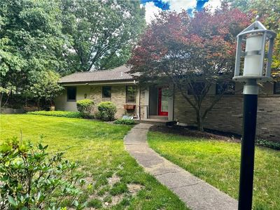 105 Berkeley Dr