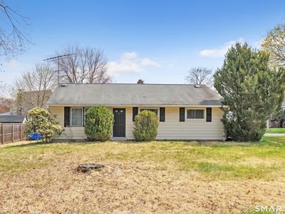 12 Hawthorne Drive