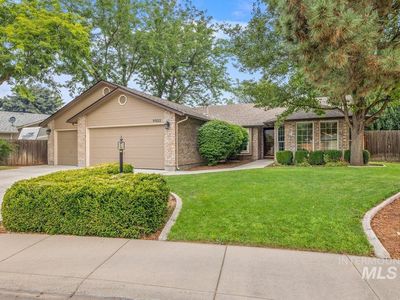 9922 W Aladar Ct