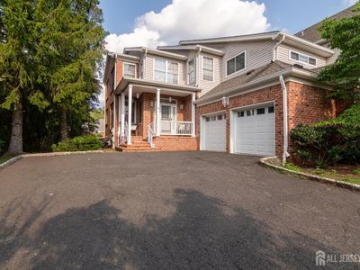 5 Newell St