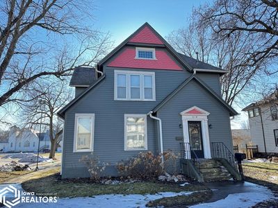 614 Division St