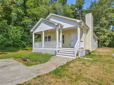 1140 Moreland Dr SE