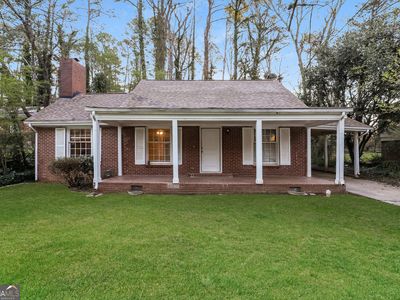 1752 Laurelwood Dr SW
