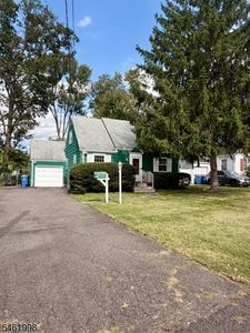 206 Delacy Dr