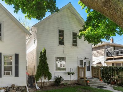 Property at 835-835A Oakland Avenue, Sheboygan, WI