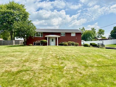 Property at 84 Saint Andrews Dr, Beaver Falls, PA