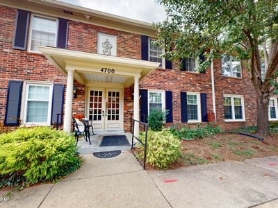 4700 Salisbury Sq APT 102
