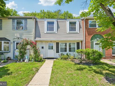 12 Roxburn Pl