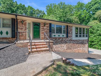 1549 Cecelia Dr