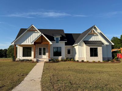 19 Wandering Oaks Ln
