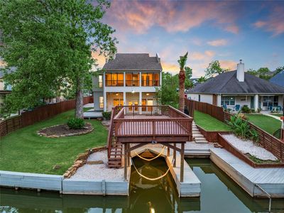 734 Lake View Dr
