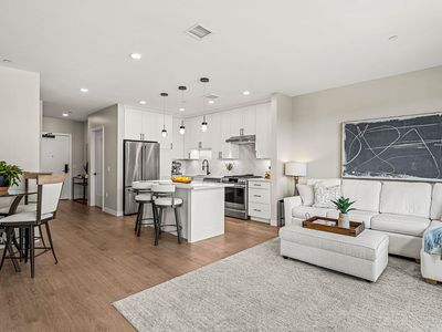 18 Artisan Drive #318