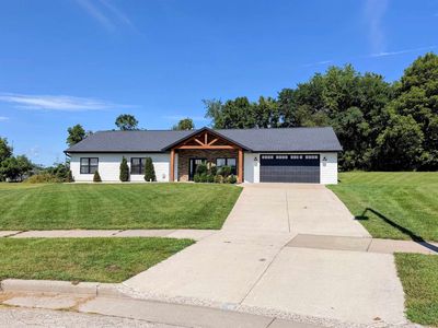 2309 Stephanie Cir