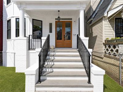 202 Fairview Ave #3