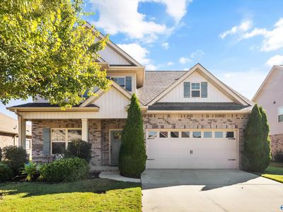 3013 Greenway Cir SE