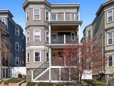 63 Downer Ave #1