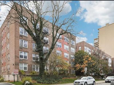2160 Center Ave APT 5M