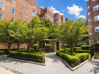 8701 Shore Rd APT 528