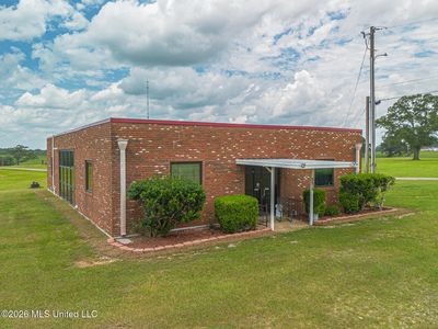 5675 Highway 53