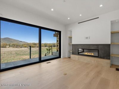 422 Hidden Hollow Dr