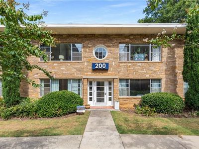 2240 Cheshire Bridge Rd NE UNIT 206