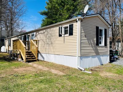 723 Beekman Road #42