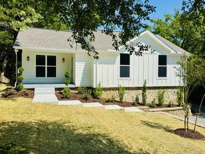 604 Debbie Dr